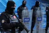 По подозрению в теракте в Стамбуле задержаны восемь человек